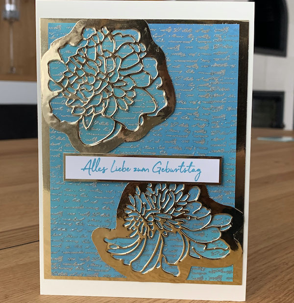 Geburtstagskarte in türkis mit goldenen Blumen