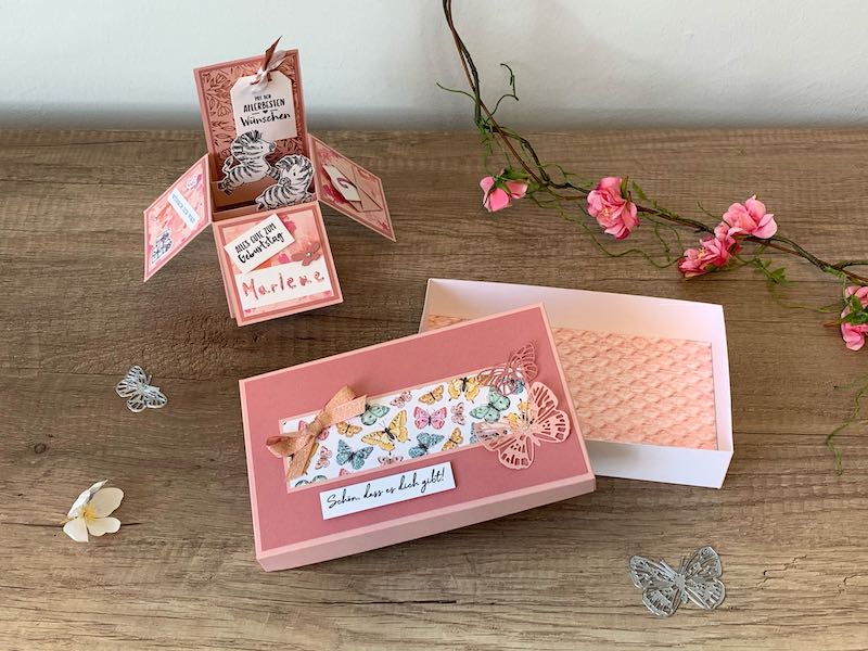 Card-in-a-Box_Geschenkschachtel_Zebra-Schmetterlinge