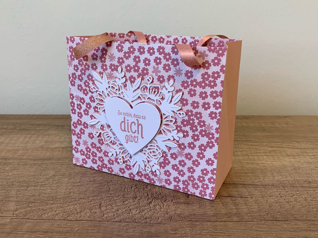 Geschenktasche_Geburt_Laura